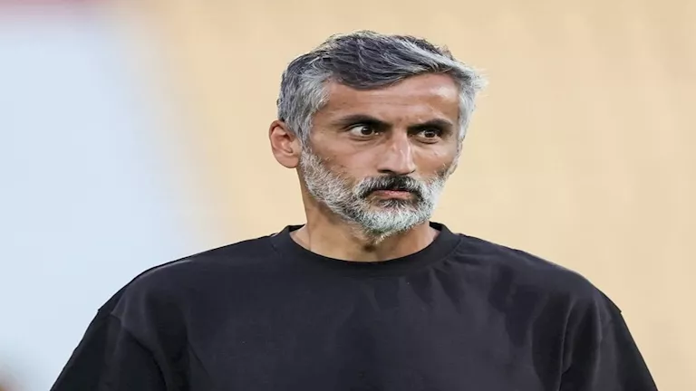 نجم الأهلي السابق يوضح لمصراوي المدرب المثالي لخلافة ريبيرو نجم الأهلي السابق يوضح لمصراوي المدرب المثالي لخلافة ريبيرو