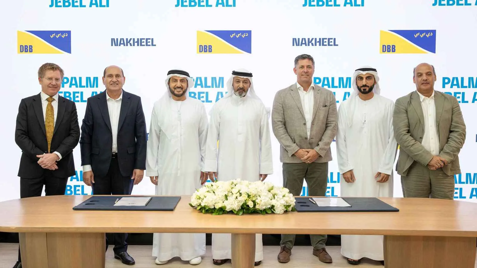 «نخيل» تفوز بعقد قدره 708 مليون دولار مع «فيبريكس» لمشروع في جزر دبي «نخيل» تفوز بعقد قدره 708 مليون دولار مع «فيبريكس» لمشروع في جزر دبي