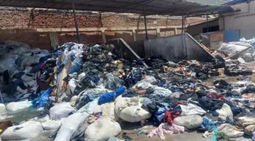 نقدم لكم الصور الأولى لتداعيات حريق في مستودع بالمنطقة الصناعية في الإسماعيلية.