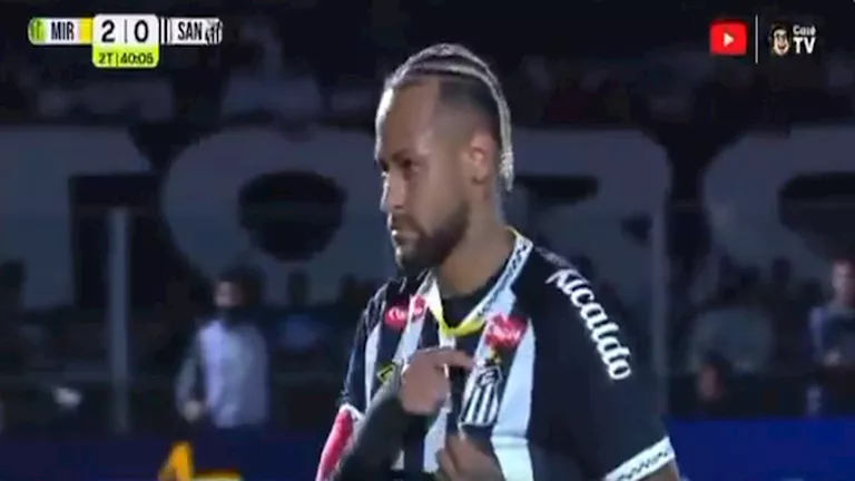 نيمار يوجه رسالة قاسية لأنشيلوتي بسبب المنتخب