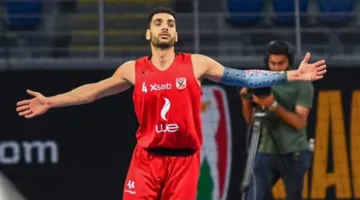 هل استفسر إيهاب أمين عن مبلغ راتبه بالدولار لتجديد عقده مع الأهلي؟.. مصدر يوضح