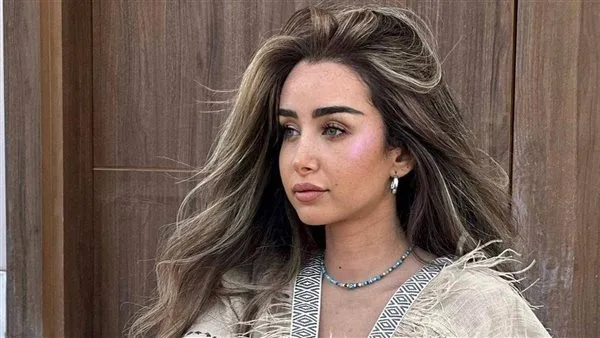 هنا الزاهد تتألق في بطولة مسلسل جديد على “شاهد” وتلتحق بتحضيرات مكثفة لأعمال درامية قادمة. هنا الزاهد تتألق في بطولة مسلسل جديد على “شاهد” وتلتحق بتحضيرات مكثفة لأعمال درامية قادمة.