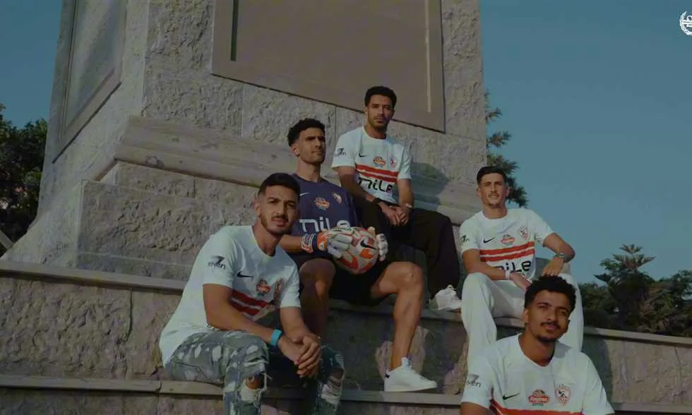 “هوية وشغف وتاريخ مكتوب بالأبيض”.. الزمالك يكشف عن زيّه لموسم 2025 – 2026