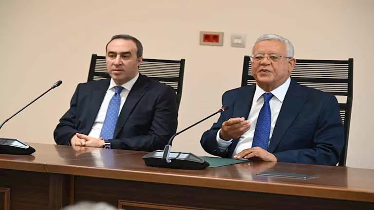 واجب وطني.. جبالي يدعو المصريين إلى المشاركة في انتخابات “مجلس الشيوخ” واجب وطني.. جبالي يدعو المصريين إلى المشاركة في انتخابات “مجلس الشيوخ”