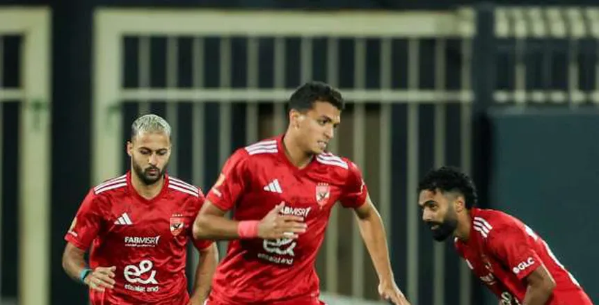 والد ياسين مرعي: ابني قد يشارك في مباراة الأهلي وبيراميدز.. وهذا ما يسعى لتحقيقه. والد ياسين مرعي: ابني قد يشارك في مباراة الأهلي وبيراميدز.. وهذا ما يسعى لتحقيقه.