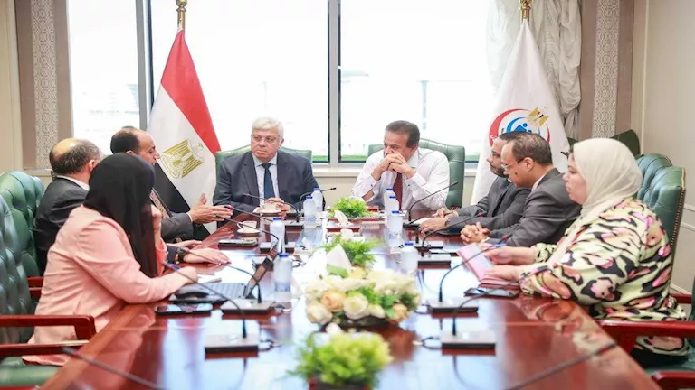 وزارة الصحة تستعرض إمكانية تطبيق بروتوكول جديد لعلاج مرضى اللوكيميا والليمفوما