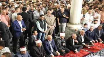 وزير الأوقاف يترأس صلاة الجمعة في مسجد الإمام الحسين بحضور محافظ القاهرة