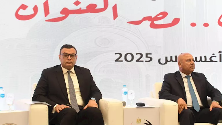 وزير الإسكان يحضر الجلسة الافتتاحية للدورة السادسة لمؤتمر المصريين في وزير الإسكان يحضر الجلسة الافتتاحية للدورة السادسة لمؤتمر المصريين في