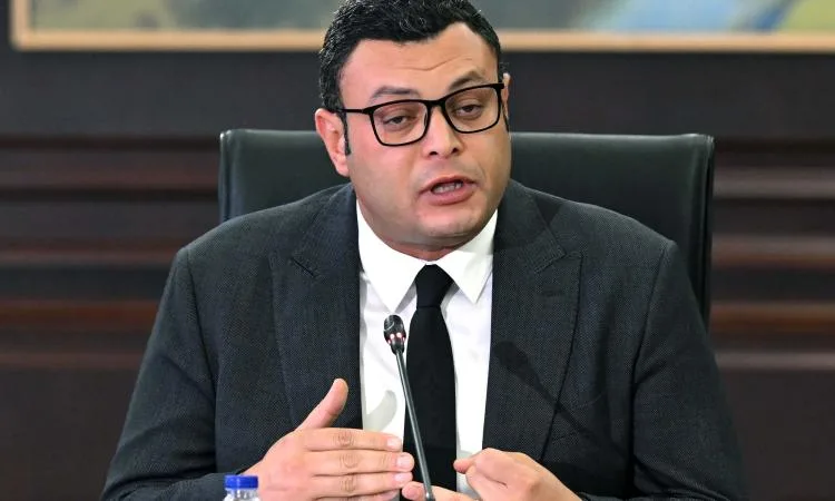 وزير الإسكان يُصدر أوامر بإزالة مخالفات البناء في غرب بورسعيد والساحل