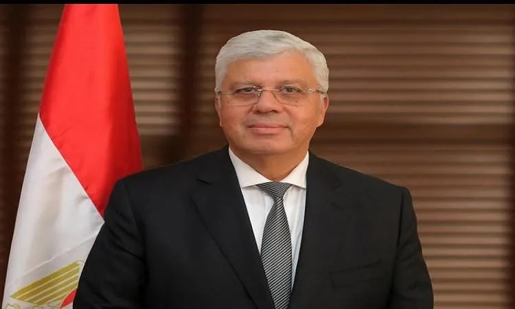 وزير التعليم العالي يوجه لحل أزمة الطالبة عائشة أحمد في نظام التنسيق الإلكتروني. وزير التعليم العالي يوجه لحل أزمة الطالبة عائشة أحمد في نظام التنسيق الإلكتروني.
