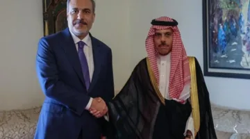 وزير الخارجية السعودي والتركي يناقشان التطورات الأخيرة في سوريا وغزة