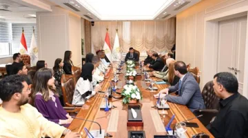 وزير الرياضة يجتمع بوفد الشباب المغربي ضمن برنامج التعاون الثنائي