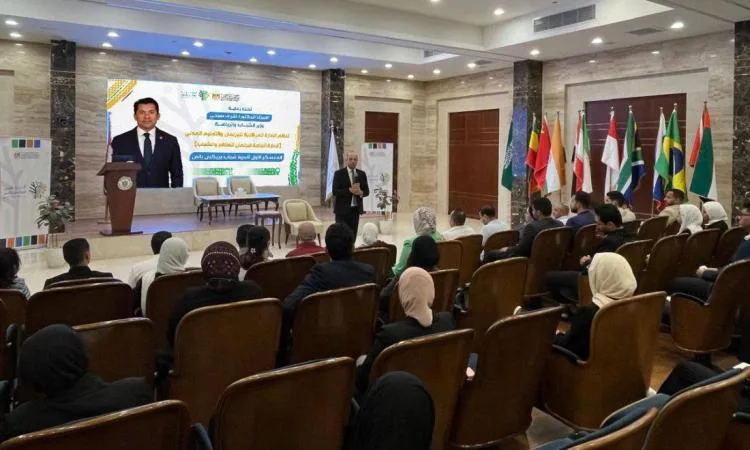 وزير الشباب والرياضة يعبر عن تأييده لأندية شباب بريكس بلس في المراكز الشبابية وزير الشباب والرياضة يعبر عن تأييده لأندية شباب بريكس بلس في المراكز الشبابية