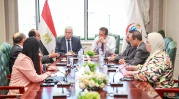 وزير الصحة ووزير التعليم العالي يبحثان سبل التعاون في البحث العلمي لعلاج السرطان