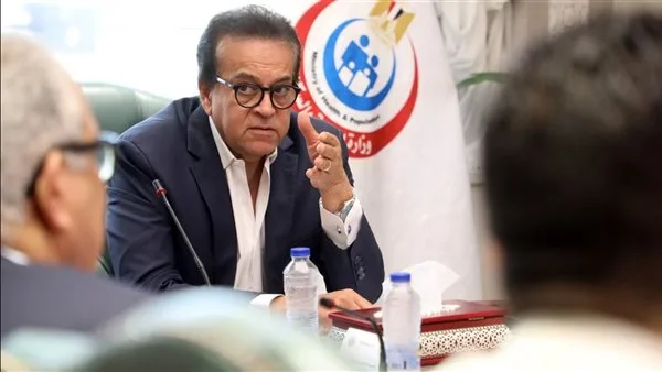 وزير الصحة يجتمع لمراجعة الاحتياطيات الآمنة من الأدوية في جميع المرافق الطبية التابعة للوزارة.