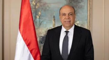 وزير الطيران المدني: نعمل على توسيع شبكة الرحلات الجوية لتلبية احتياجات المصريين في الخارج