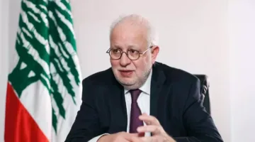 وزير العدل اللبناني يوجه رسالة لحزب الله: إذا قررت الانتحار، لن نسمح لك بجر البلاد إلى الفوضى.