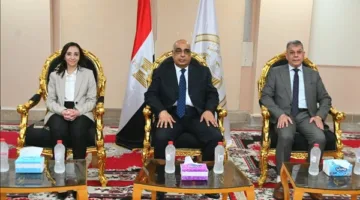 وزير العدل ومحافظ البحيرة يزوران مشروع إعادة تأهيل مبنى المحكمة الابتدائية القديمة في دمنهور