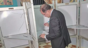وزير المالية يُمارس حقه الانتخابي في لجنة النزهة لاختيار أعضاء مجلس الشيوخ