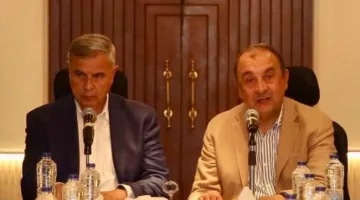 وزير قطاع الأعمال ومحافظ الإسكندرية يناقشان سبل التعاون في مجال الاستثمار السياحي