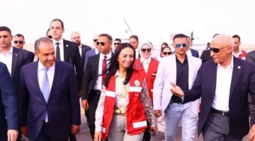 وزيرة التضامن تصل إلى العريش برفقة وزير الخارجية ورئيس الوزراء الفلسطيني