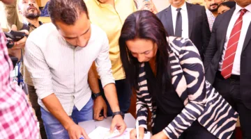 وزيرة التضامن تصوت في انتخابات الشيوخ وتستجيب فوراً لطلب مساعدة سيدة داخل اللجنة