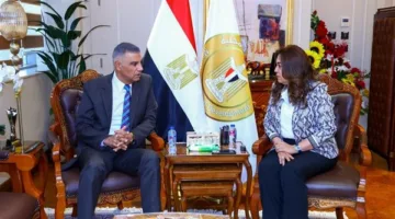 وزيرة التنمية المحلية تؤكد على أهمية الالتزام بالمواعيد المحددة لإنجاز المشاريع في أسوان