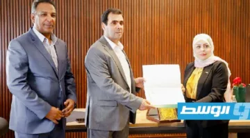 وزيرة الشؤون النسائية في حكومة حماد تلتقي بجامعة عمر المختار