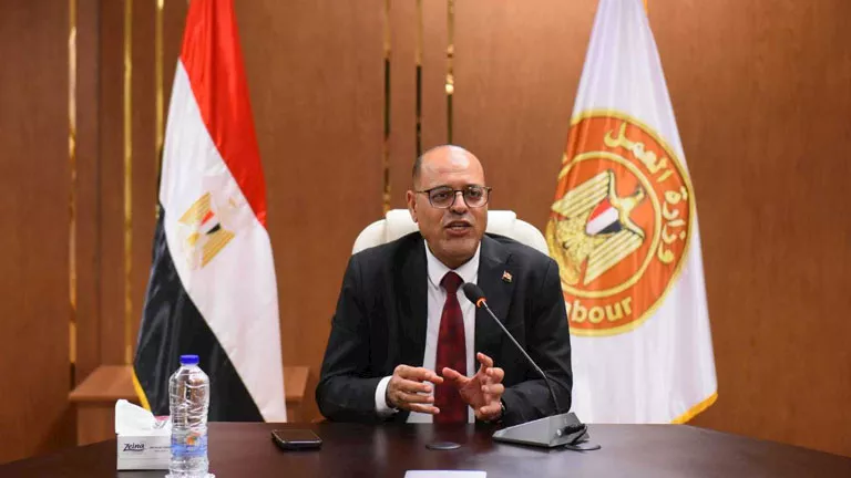 وظائف جديدة في لبنان: التخصصات وطرق التقديم في ظل تراجع قيمة الدولار.