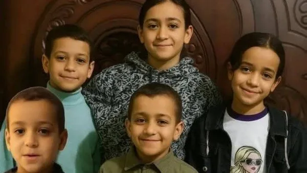 وفاة أبنائها وزوجها: نقل والدة أطفال دلجا إلى مستشفى الأمراض النفسية في المنيا لمدة 30 يومًا