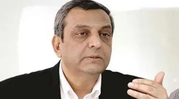 يحيى قلاش: الدولة فقدت إحدى أبرز أدواتها الناعمة بعد أن كانت الصحافة شريكًا في اتخاذ القرار.