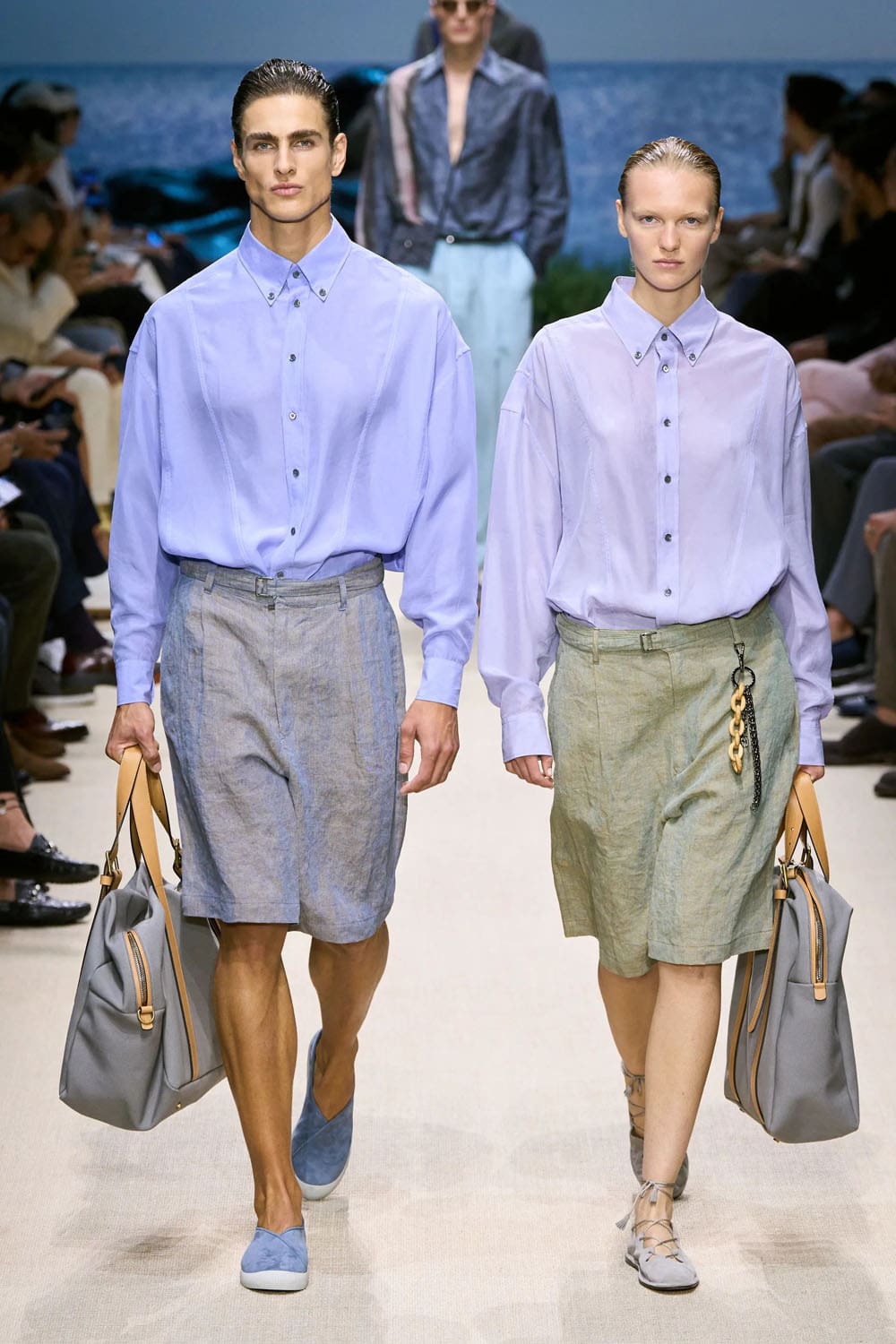 مجموعة الأزياء الرجاليّة Giorgio Armani لربيع وصيف 2026 (إنستغرام)