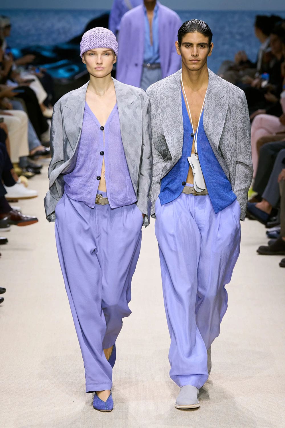 مجموعة الأزياء الرجاليّة Giorgio Armani لربيع وصيف 2026 (إنستغرام)