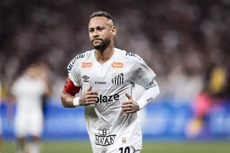 رداً على تصريحات أنشيلوتي.. نيمار يعلن استبعاده من المنتخب البرازيلي لسبب فني. رداً على تصريحات أنشيلوتي.. نيمار يعلن استبعاده من المنتخب البرازيلي لسبب فني.