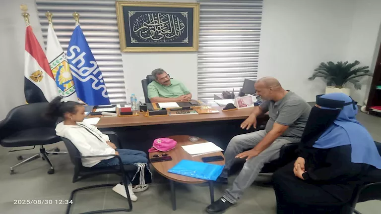 سكان شرم الشيخ يطالبون بتوفير مساكن وتسجيل الأراضي (صور) سكان شرم الشيخ يطالبون بتوفير مساكن وتسجيل الأراضي (صور)