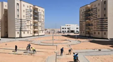 سكن متاح لجميع المصريين: إنجاز 90% من تنفيذ 6994 وحدة سكنية في مدينة العاشر من رمضان.