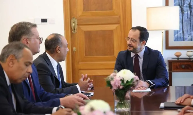 عبد العاطي يجتمع برئيس جمهورية قبرص ويثني على موقفها من القضية الفلسطينية