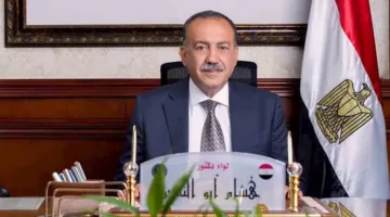فتح باب تقديم طلبات تراخيص الميكروباصات الجديدة في أسيوط (صور)