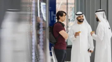مؤسسة محمد بن زايد للذكاء الترحيب بالموهوبين