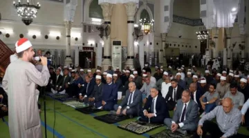 محافظ الإسماعيلية يشارك في احتفال وزارة الأوقاف بمناسبة المولد النبوي الشريف