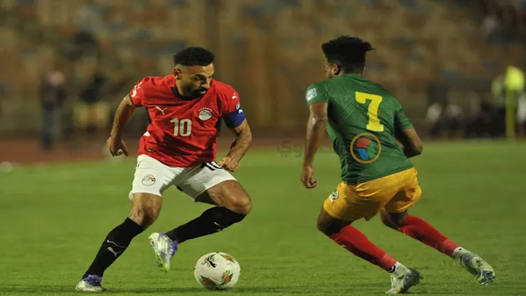 محمد صلاح يوشك على تحطيم الرقم القياسي لحسام حسن مع منتخب مصر
