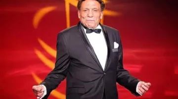 «معجبة خفية».. سبب إبعاد عادل إمام عن مسرحية بودي جارد