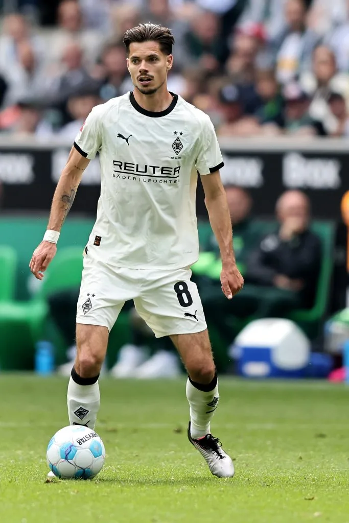 من الدوري الألماني إلى الدوري السعودي: فايجل ينضم رسميًا إلى القادسية من الدوري الألماني إلى الدوري السعودي: فايجل ينضم رسميًا إلى القادسية