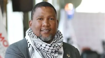 مهمة لإنهاء حصار استمر 18 عامًا: حفيد نيلسون مانديلا ينضم إلى أسطول غز